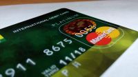 international-debit-card-388996_640.jpg